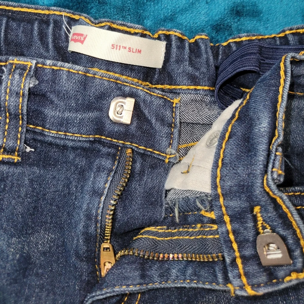 Jeans - Picture 3 of 6